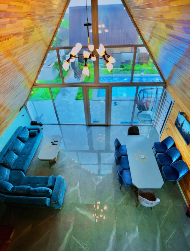 Aura A-frame villa hovuz Qəbələ